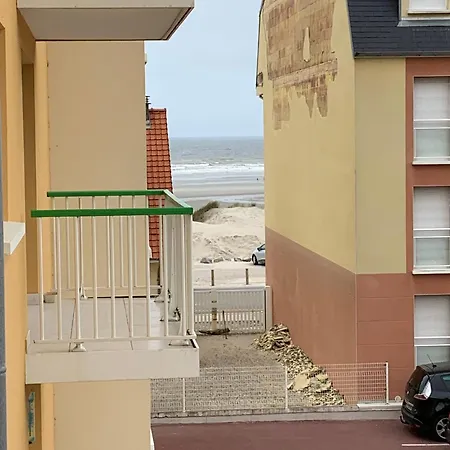 Proche Plage : Appart Confort, Balcon Vue Mer, Parking, A 5 Min De La Mer Et Commerces - Fr-1-482-143 Apartment *